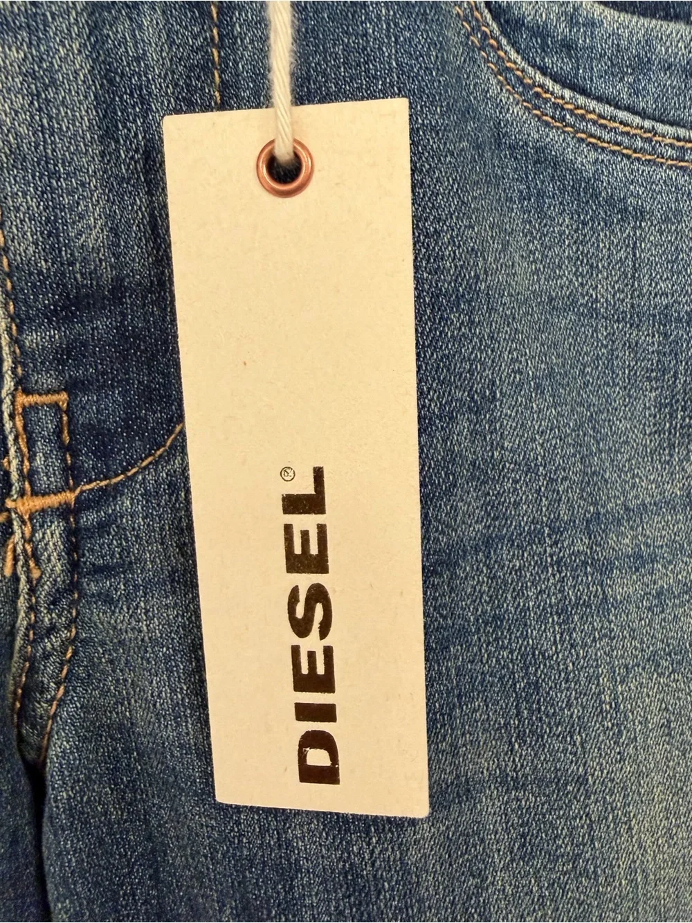 DIESEL Women’s Bootcut Jeans in Faded Blue Wash - Picture 4 of 7